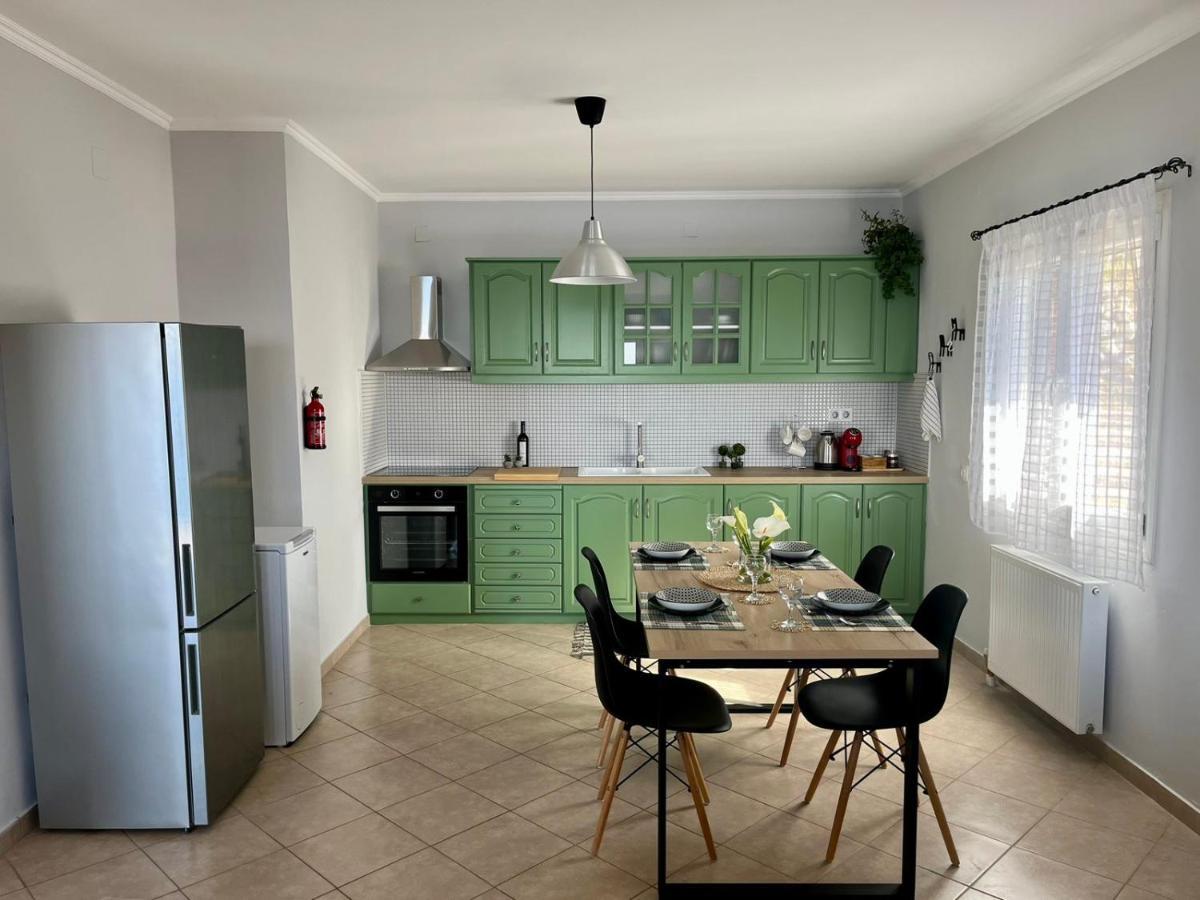 Coralli Pentati 1 Dimitris Apartments Bagian luar foto