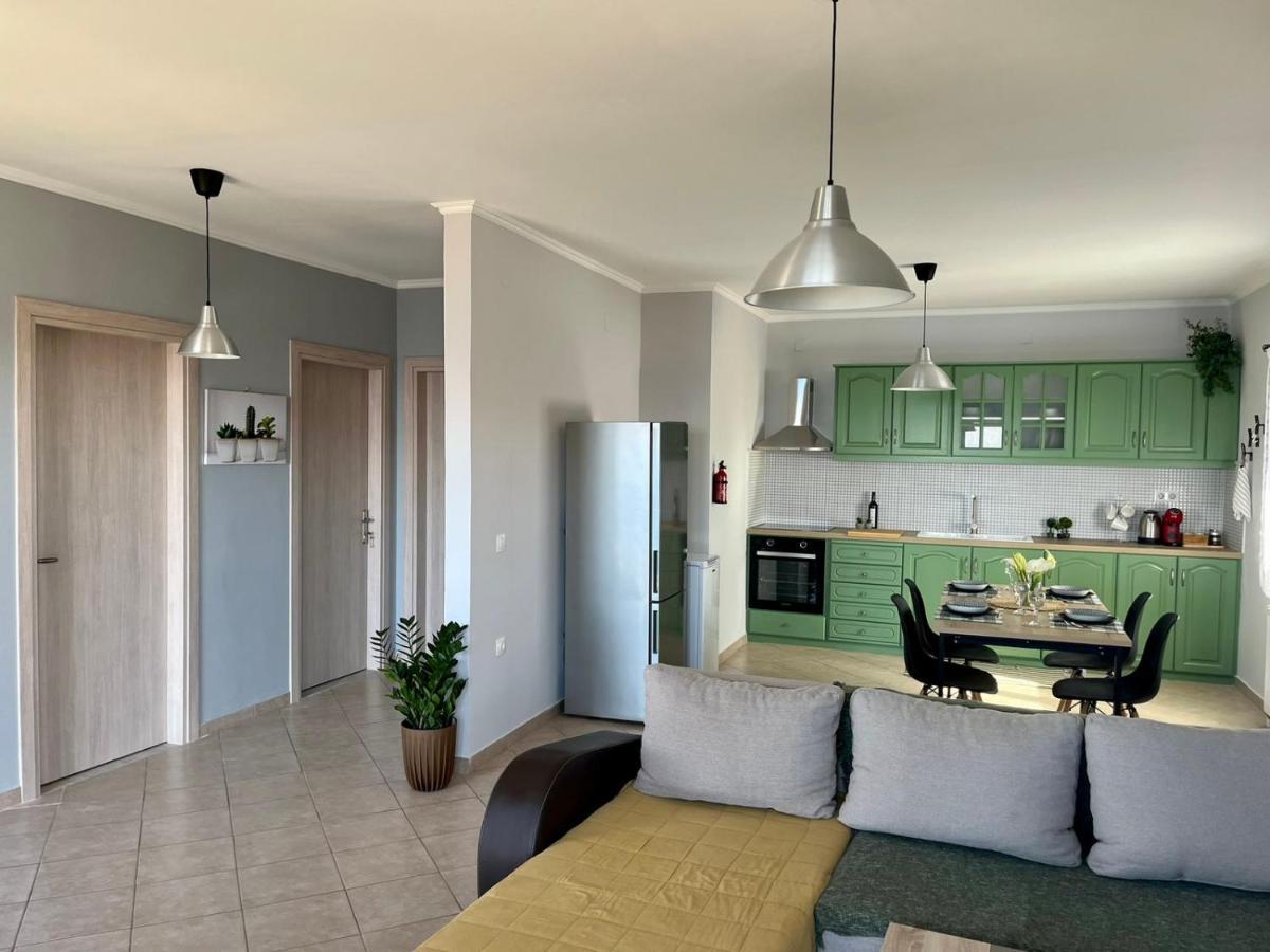 Coralli Pentati 1 Dimitris Apartments Bagian luar foto